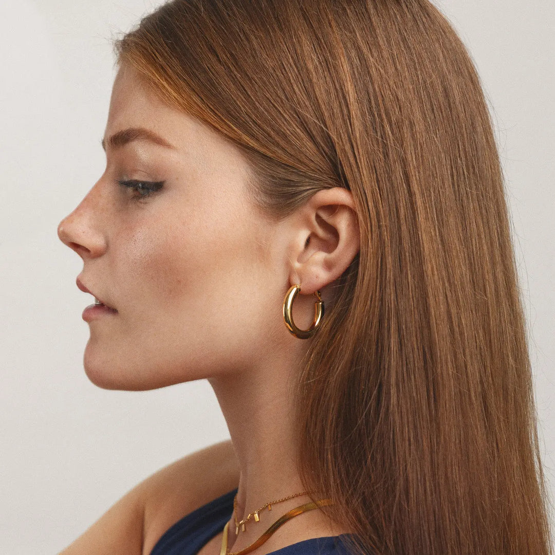 Bianca - Classical Gold Hoop Earrings Stainless Steel Timi of Sweden